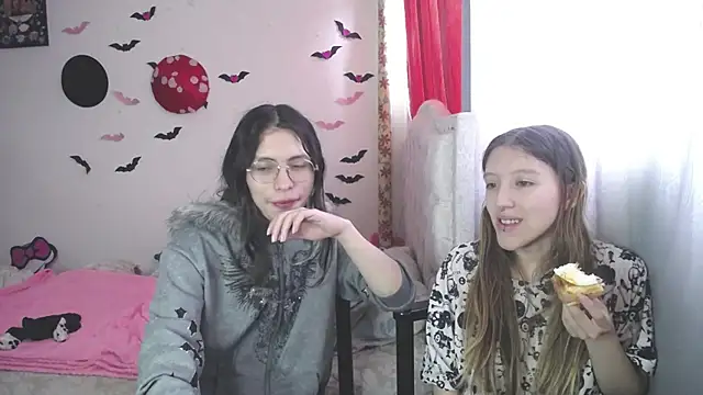 Briar y Blair online show from 03/24/26, 03:01