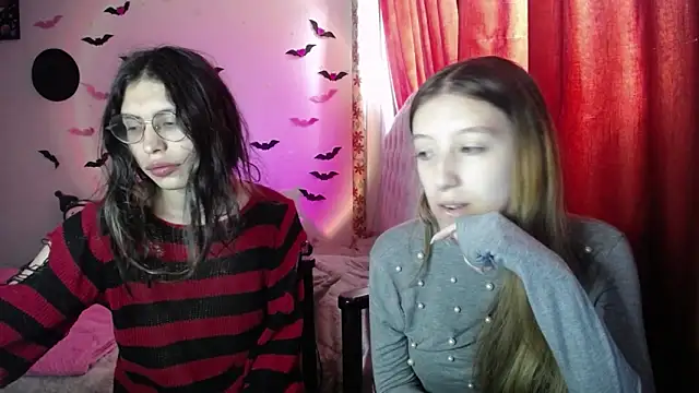 Briar y Blair online show from 04/11/26, 03:05