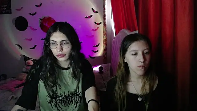 Briar y Blair online show from 04/13/26, 08:35