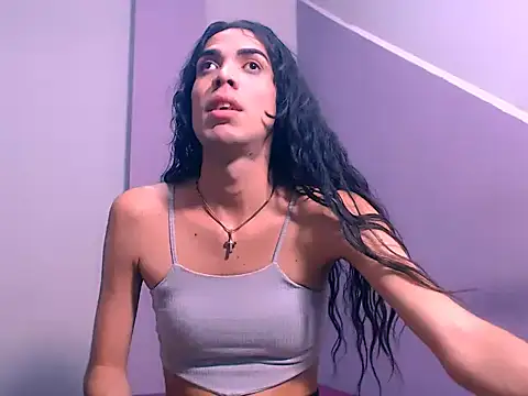 Snapshot of paradise_danielita_ chatting on 12/18/25, 07:40 paradise danielita online show from 12/18/25, 07:40