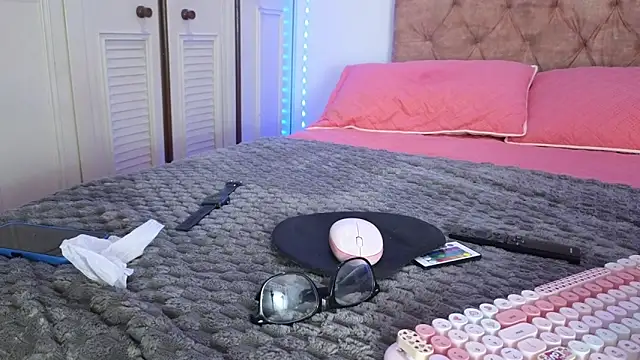 Valery  lovex online show from 03/05/26, 08:44