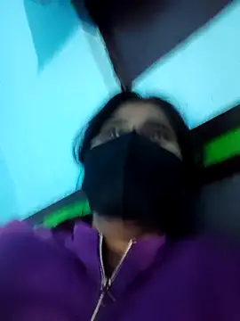 Aaradhya-Rani online show from 12/20/25, 06:55