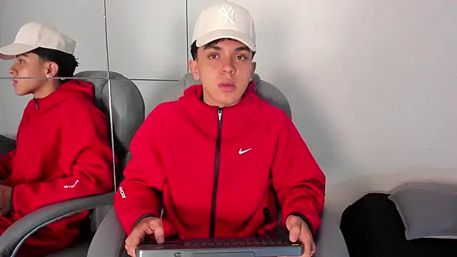  TaylorBlack online show from 04/13/26, 11:36