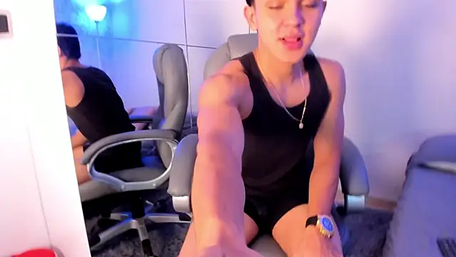 Snapshot of _TaylorBlack chatting on 01/16/26, 11:36 TaylorBlack online show from 01/16/26, 11:36