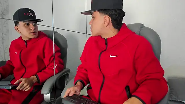  TaylorBlack online show from 04/07/26, 11:45