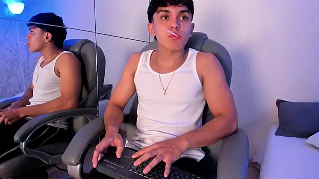 Snapshot of _TaylorBlack chatting on 02/18/26, 12:12 TaylorBlack online show from 02/18/26, 12:12