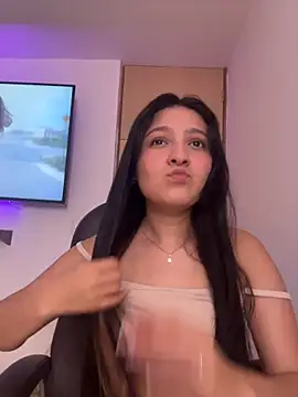 Camila sanchez25 online show from 04/05/26, 08:04