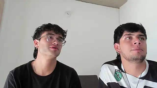 charlie dicker online show from 02/07/26, 07:11