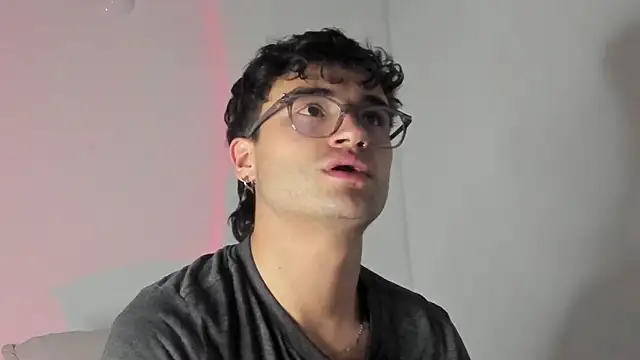 charlie dicker online show from 02/03/26, 01:05