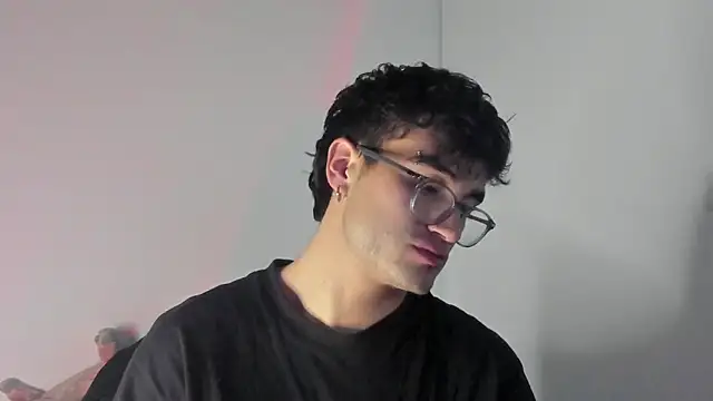 charlie dicker online show from 04/29/26, 01:43