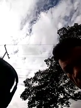 Snapshot of Almeyjose chatting on 01/13/26, 02:54 Almeyjose online show from 01/13/26, 02:54