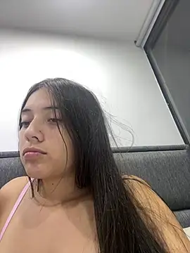 vanesita  online show from 03/04/26, 03:47