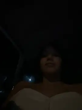 vanesita  online show from 04/21/26, 01:42