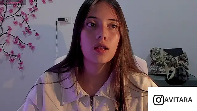 Snapshot of vanesita_ chatting on 07/02/26, 11:44 vanesita online show from 07/02/26, 11:44