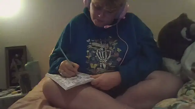 GoddessCliodhna online show from 12/17/25, 06:51