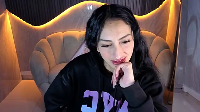 Tifany Tx online show from 03/25/26, 12:37