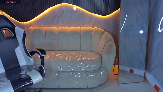 Tifany Tx online show from 02/21/26, 01:02