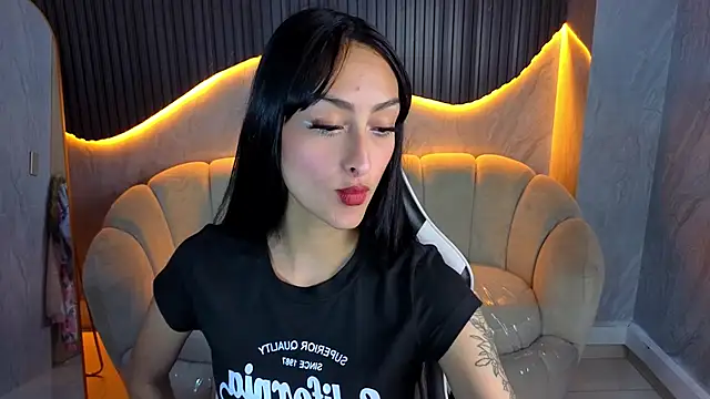 Tifany Tx online show from 02/03/26, 01:05