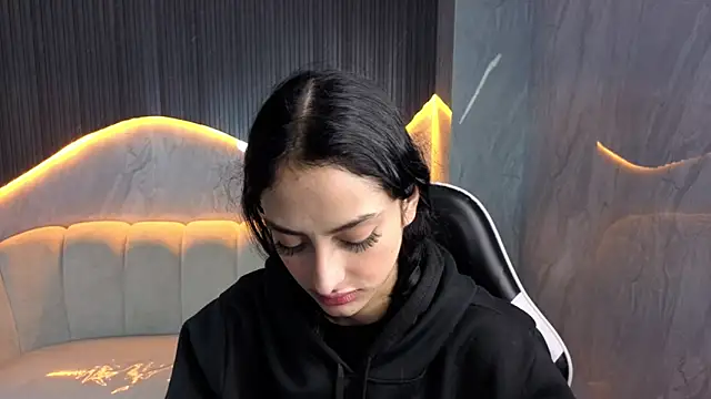 Tifany Tx online show from 04/02/26, 12:34