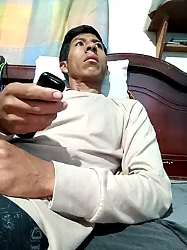 santhiago19 online show from 04/14/26, 12:10