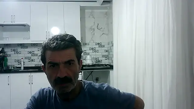 Snapshot of kobra21turki chatting on 04/18/26, 08:09 kobra21turki online show from 04/18/26, 08:09