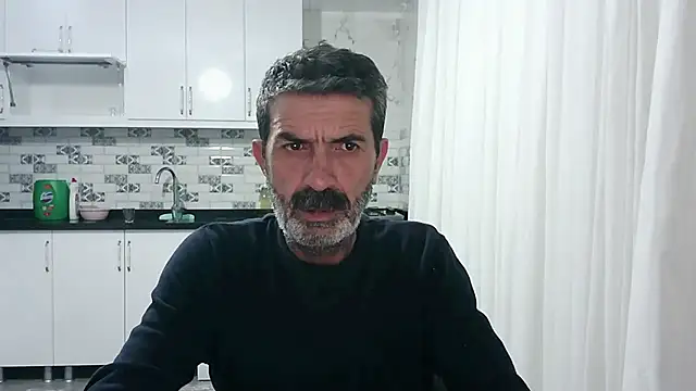 Snapshot of kobra21turki chatting on 04/24/26, 05:37 kobra21turki online show from 04/24/26, 05:37