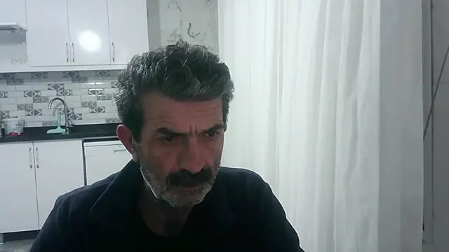 Snapshot of kobra21turki chatting on 04/19/26, 06:21 kobra21turki online show from 04/19/26, 06:21