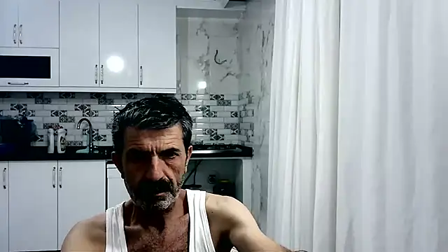 Snapshot of kobra21turki chatting on 06/08/26, 06:52 kobra21turki online show from 06/08/26, 06:52