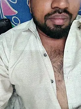 bnglrboy0886 online show from 04/11/26, 07:39