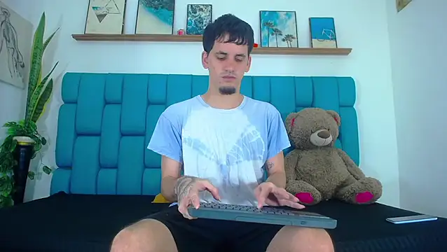 boy Dirty X online show from 03/26/26, 05:17