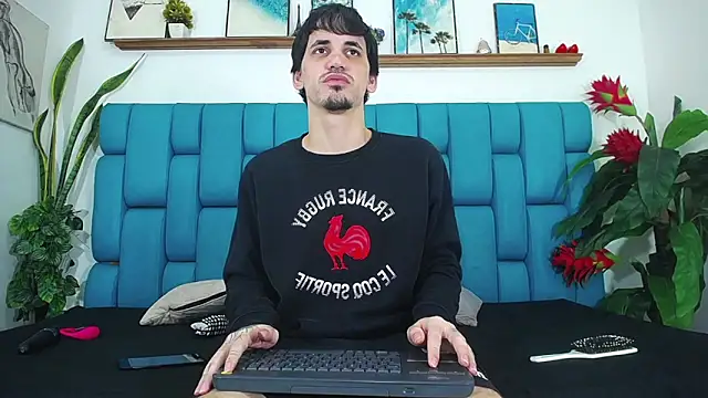 boy Dirty X online show from 05/26/26, 05:05