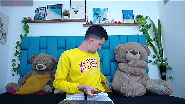 boy Dirty X online show from 02/05/26, 04:19