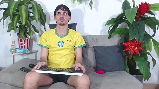 boy Dirty X online show from 05/17/26, 05:18