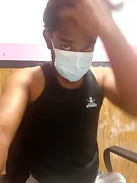 Snapshot of _alexzz1155_ chatting on 12/18/25, 05:34 alexzz1155 online show from 12/18/25, 05:34