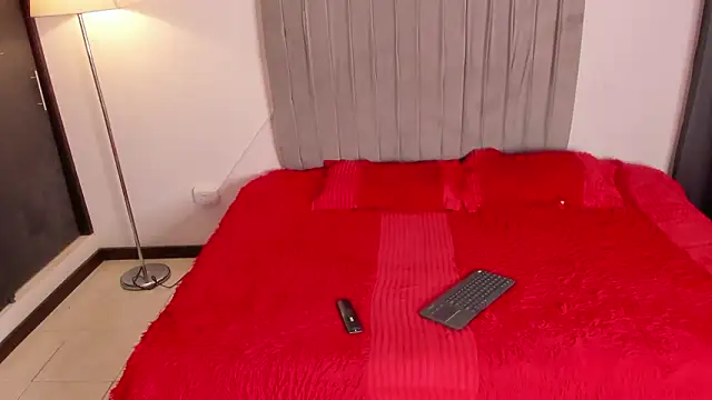 Snapshot of im_ralff chatting on 02/18/26, 08:05 im ralff online show from 02/18/26, 08:05