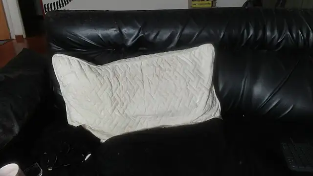 BeautyYoungblond online show from 03/17/26, 08:39