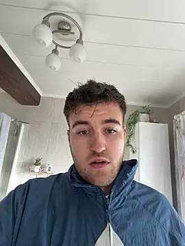 KinkyLovePublic online show from 04/12/26, 06:38