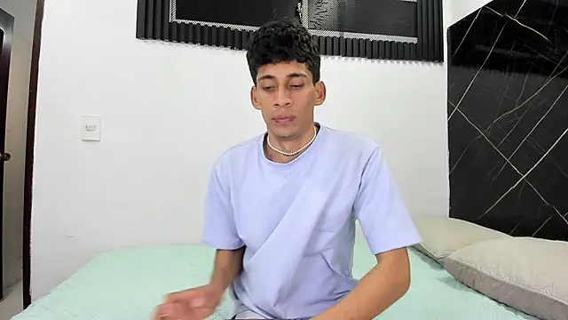 Emer santos online show from 02/13/26, 08:31