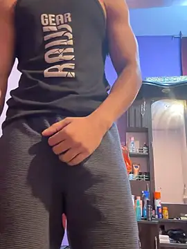 hot gym b0y online show from 12/19/25, 07:38