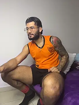 thedragonboyxxx online show from 02/08/26, 04:43