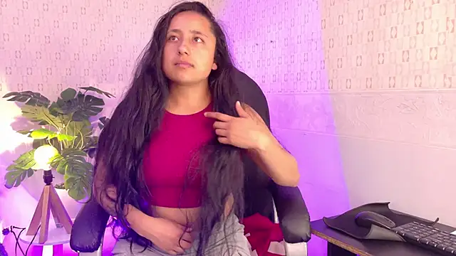 Ithan Skin online show from 03/19/26, 11:32