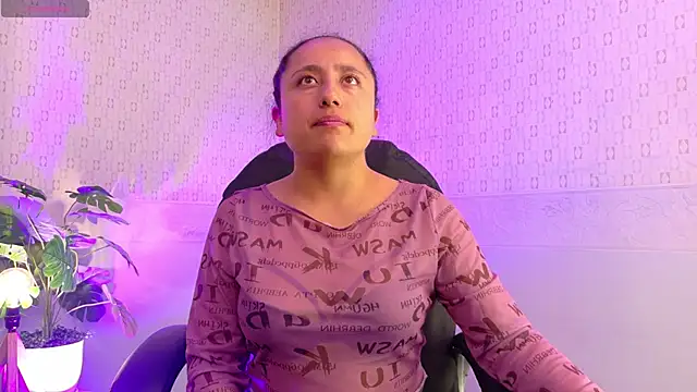 Ithan Skin online show from 02/28/26, 11:32