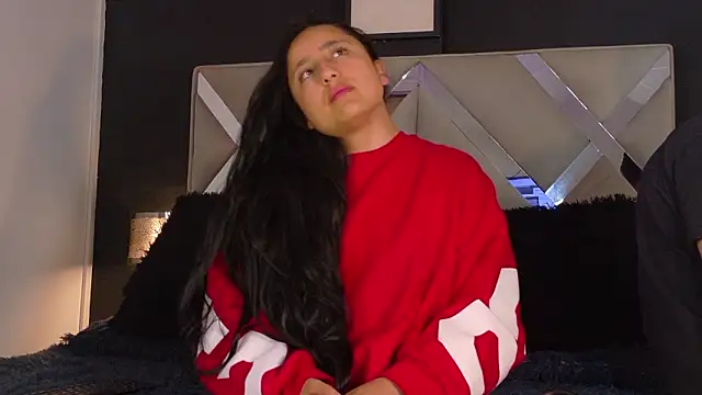 Ithan Skin online show from 03/06/26, 12:00