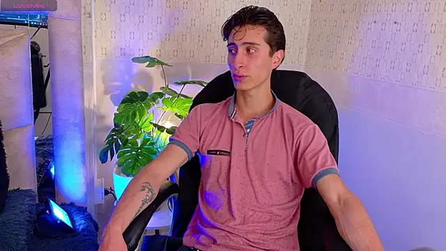 Ithan Skin online show from 02/27/26, 11:32