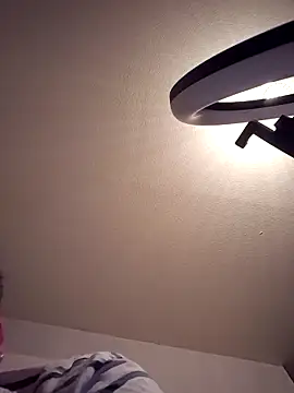 damslebambou1 online show from 04/07/26, 12:34