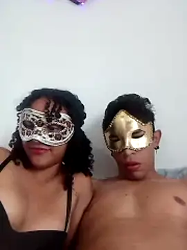 Snapshot of LolaAndBugs_ chatting on 12/18/25, 03:27 LolaAndBugs online show from 12/18/25, 03:27