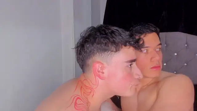 naughtysalomon   online show from 12/19/25, 11:07