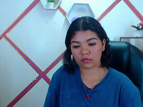 Snapshot of Heidy_Colins chatting on 12/18/25, 01:55 Heidy Colins online show from 12/18/25, 01:55