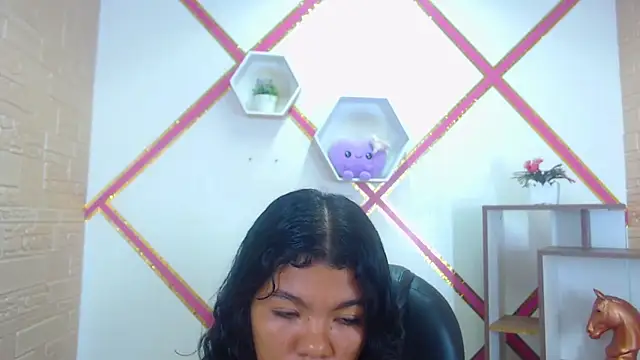 Heidy Colins online show from 02/16/26, 01:48