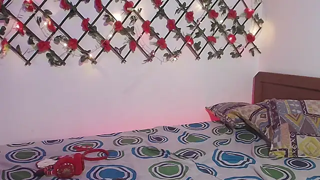 nuciitaa online show from 12/16/25, 06:34